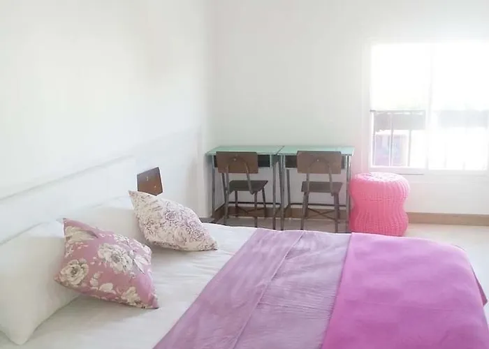Ploy Hostal *
