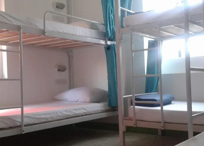 Hostal Ploy *