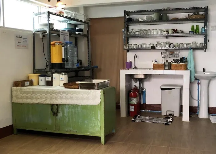 Hostal Ploy Bangkok